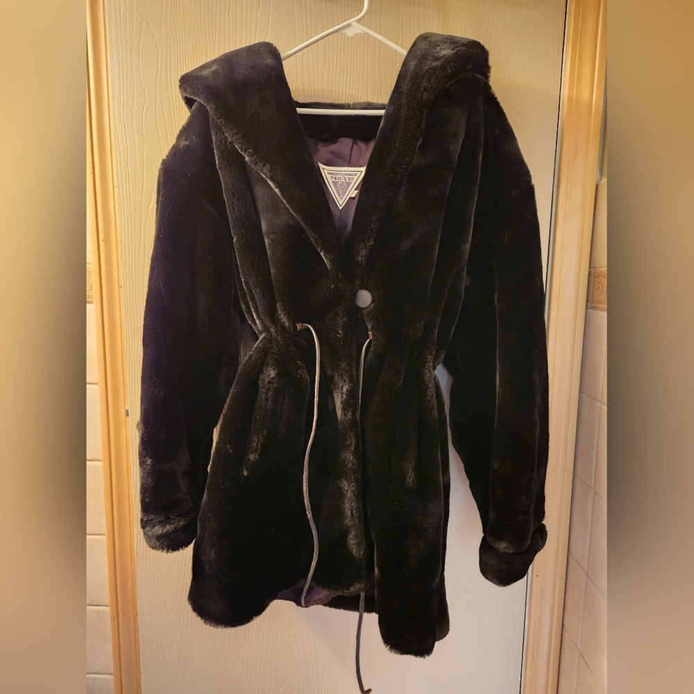 Womens Faux Fur